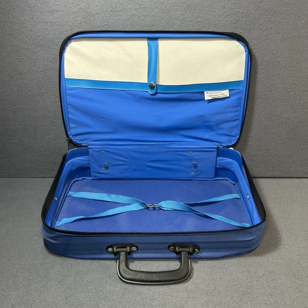 Vintage 1992‎ Batman DC Comics Suitcase Carry-On Collectible Retro Luggage